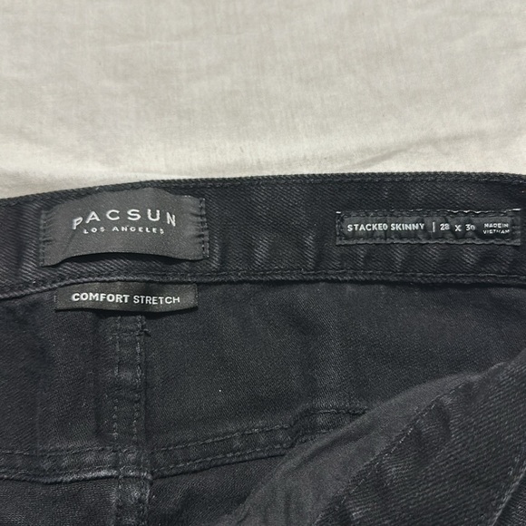 Pacsun Mens Black Distressed Skinny Zipper Jeans Size 28x30 - Picture 2 of 6